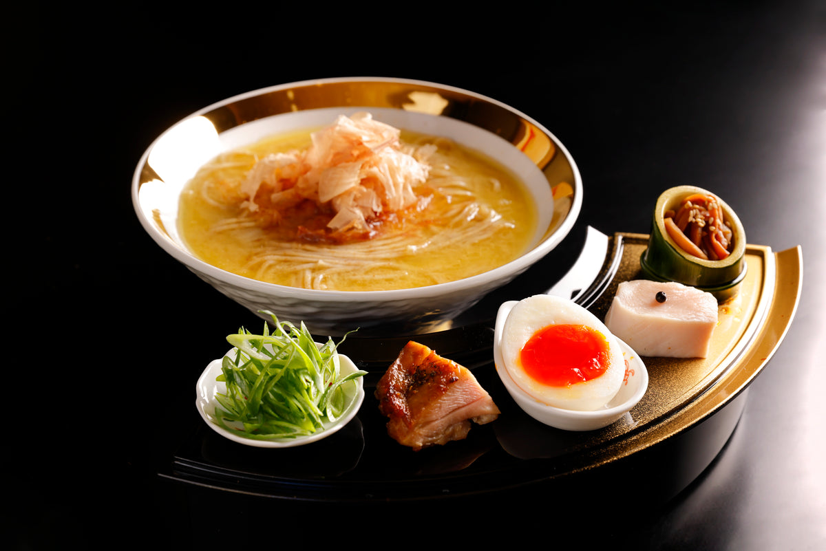 Golden Chicken Paitan Soba